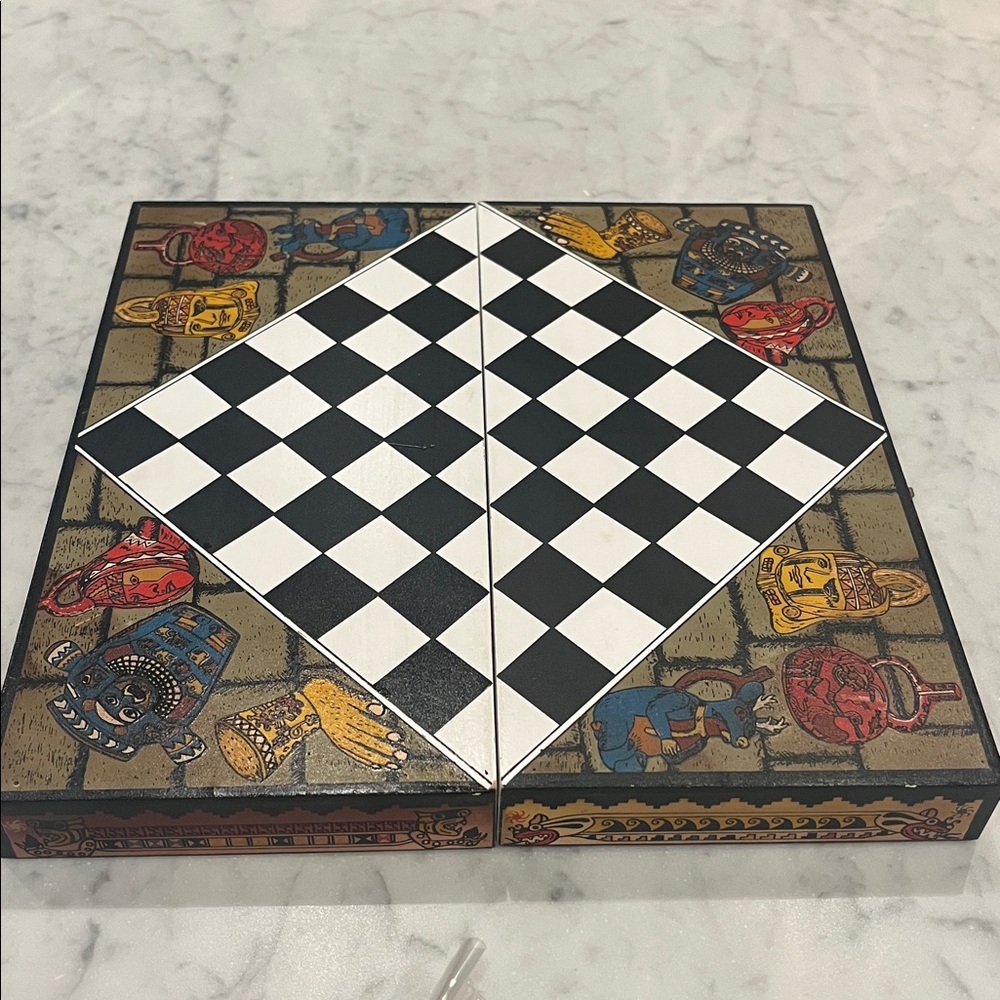Handmade Vintage Peruvian Wooden Chessboard Box - Picture 4 of 8